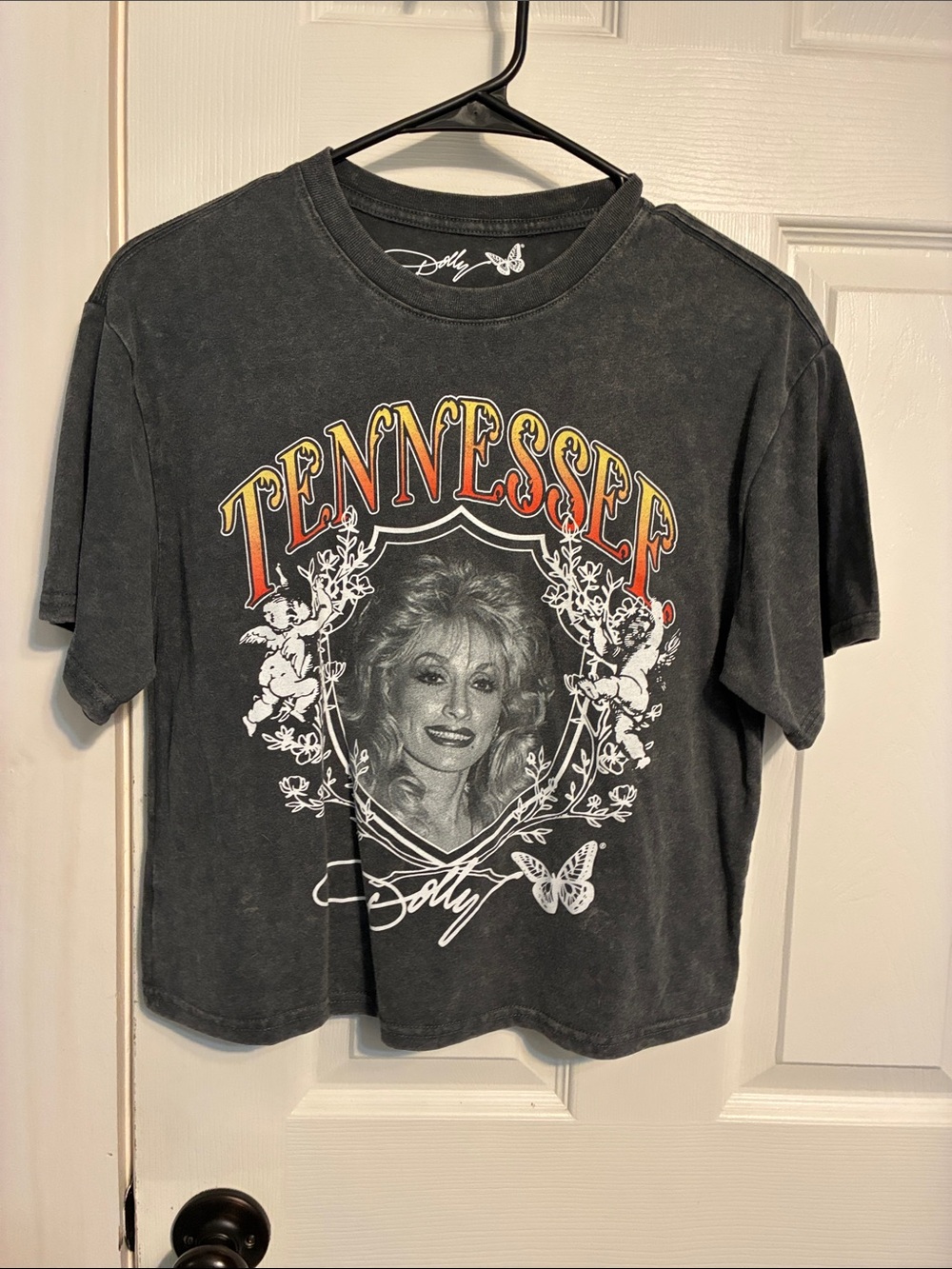 Doll Parton Tennessee Graphic tee size small- Black